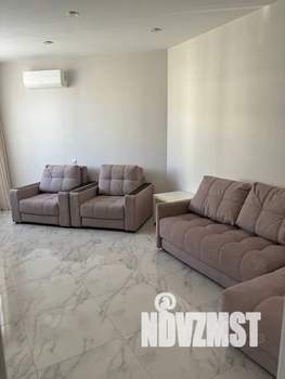 1-к квартира, посуточно, 42м2, 5/5 этаж