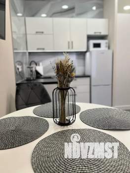 1-к квартира, посуточно, 35м2, 1/20 этаж