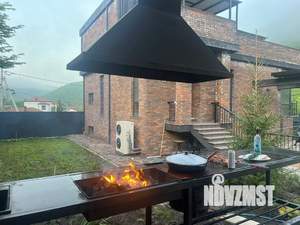 3-к квартира, посуточно, 120м2, 1/3 этаж