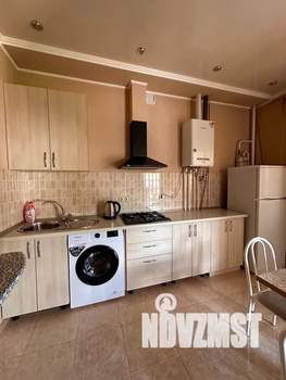 1-к квартира, посуточно, 50м2, 3/6 этаж