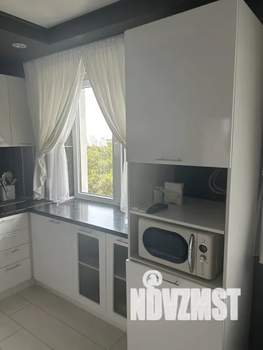 3-к квартира, посуточно, 59м2, 5/5 этаж
