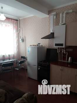 1-к квартира, посуточно, 52м2, 1/3 этаж