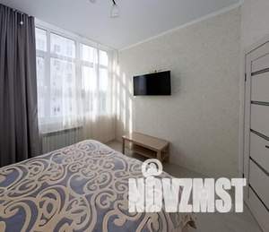 1-к квартира, посуточно, 38м2, 4/10 этаж