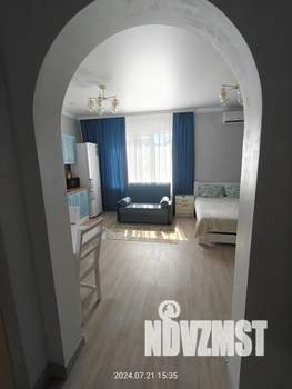 Студия квартира, посуточно, 40м2, 2/2 этаж