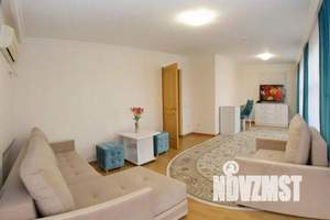 3-к квартира, посуточно, 60м2, 1/1 этаж