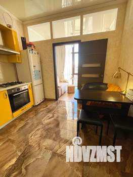 2-к квартира, посуточно, 45м2, 6/10 этаж