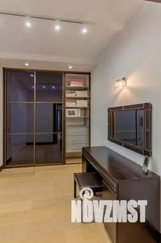 2-к квартира, посуточно, 100м2, 1/1 этаж