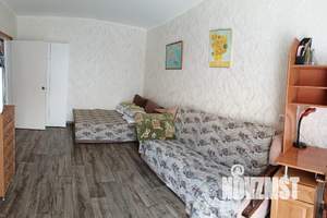 1-к квартира, посуточно, 40м2, 10/10 этаж
