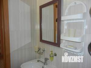 1-к квартира, посуточно, 42м2, 6/7 этаж