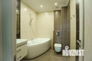 2-к квартира, посуточно, 72м2, 8/15 этаж
