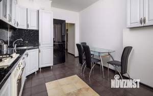 1-к квартира, посуточно, 40м2, 8/10 этаж