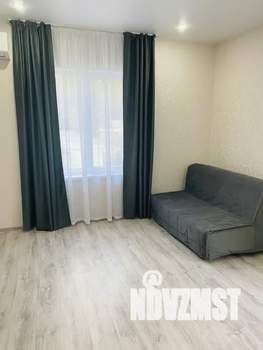 1-к квартира, посуточно, 40м2, 3/3 этаж