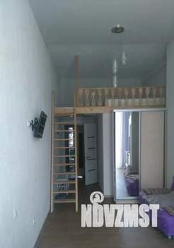 Студия квартира, посуточно, 28м2, 1/6 этаж