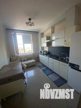 1-к квартира, посуточно, 42м2, 4/5 этаж