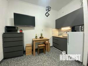 Студия квартира, посуточно, 18м2, 1/10 этаж