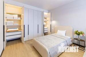 1-к квартира, посуточно, 60м2, 1/1 этаж