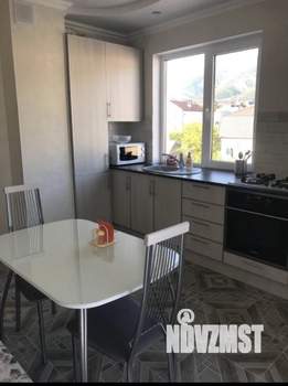 1-к квартира, на длительный срок, 46м2, 3/3 этаж