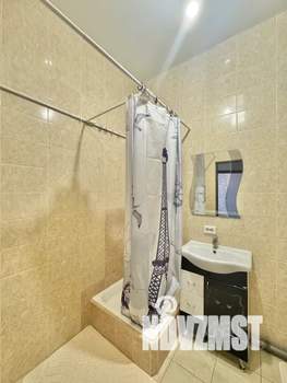 1-к квартира, посуточно, 46м2, 7/10 этаж