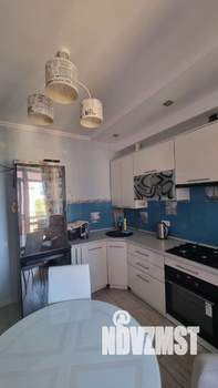 1-к квартира, посуточно, 45м2, 3/3 этаж