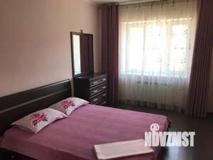 3-к квартира, посуточно, 60м2, 3/5 этаж