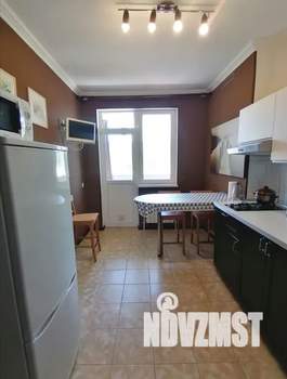 1-к квартира, посуточно, 41м2, 10/10 этаж