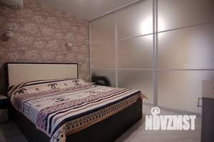 1-к квартира, посуточно, 43м2, 3/3 этаж
