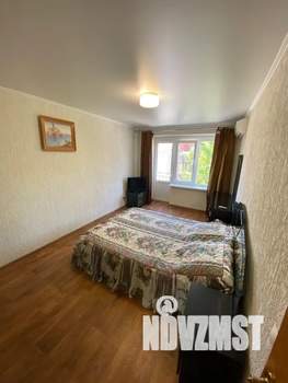 1-к квартира, посуточно, 30м2, 2/5 этаж