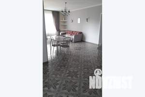 3-к квартира, посуточно, 89м2, 2/5 этаж