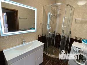 1-к квартира, посуточно, 62м2, 4/8 этаж