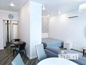 Студия квартира, посуточно, 43м2, 7/8 этаж