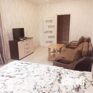 1-к квартира, посуточно, 46м2, 3/3 этаж