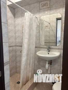 Студия квартира, посуточно, 25м2, 1/3 этаж