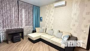 1-к квартира, посуточно, 64м2, 9/11 этаж