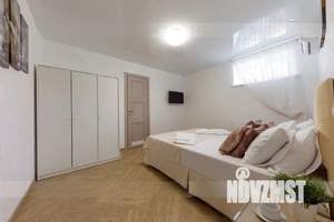 3-к квартира, посуточно, 90м2, 1/3 этаж