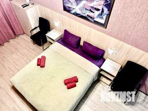 Студия квартира, посуточно, 28м2, 1/8 этаж