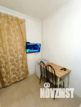 1-к квартира, посуточно, 14м2, 1/2 этаж