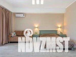 1-к квартира, посуточно, 68м2, 3/5 этаж