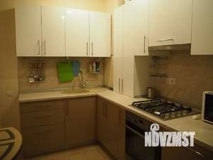 1-к квартира, посуточно, 42м2, 1/3 этаж