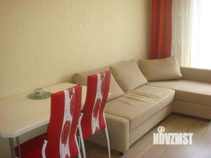 1-к квартира, посуточно, 52м2, 3/7 этаж