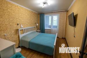 2-к квартира, посуточно, 50м2, 1/5 этаж