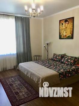 1-к квартира, посуточно, 50м2, 2/3 этаж