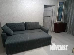 2-к квартира, посуточно, 44м2, 1/2 этаж