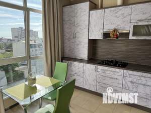 1-к квартира, посуточно, 40м2, 5/8 этаж