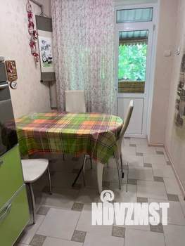3-к квартира, посуточно, 60м2, 1/2 этаж