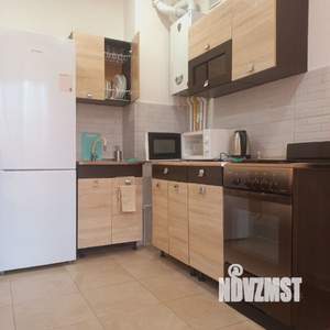1-к квартира, посуточно, 46м2, 3/3 этаж