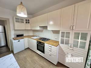 1-к квартира, на длительный срок, 42м2, 4/4 этаж