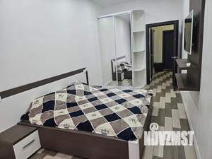 Студия квартира, посуточно, 53м2, 4/5 этаж