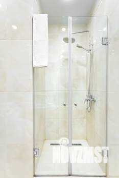 1-к квартира, посуточно, 46м2, 3/6 этаж