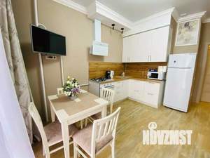 1-к квартира, посуточно, 50м2, 1/1 этаж