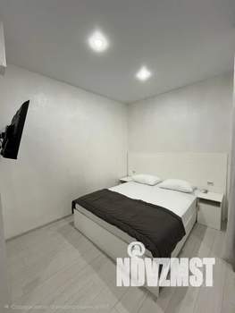 Студия квартира, посуточно, 34м2, 3/3 этаж